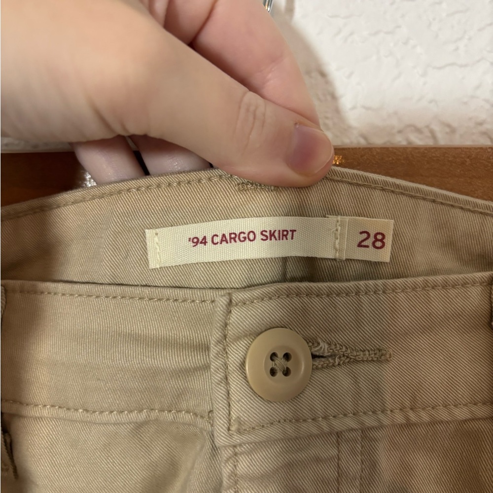 Tan Levi’s Cargo Mini Skirt - Picture 2 of 3